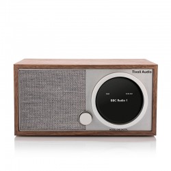 Radio Model one + DAB